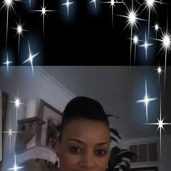 Meet your Posher, Marilyn - Picture 1 of 1